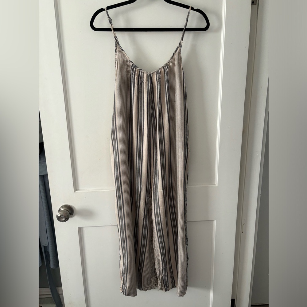 Urban Outfitters small jumpsuit like new